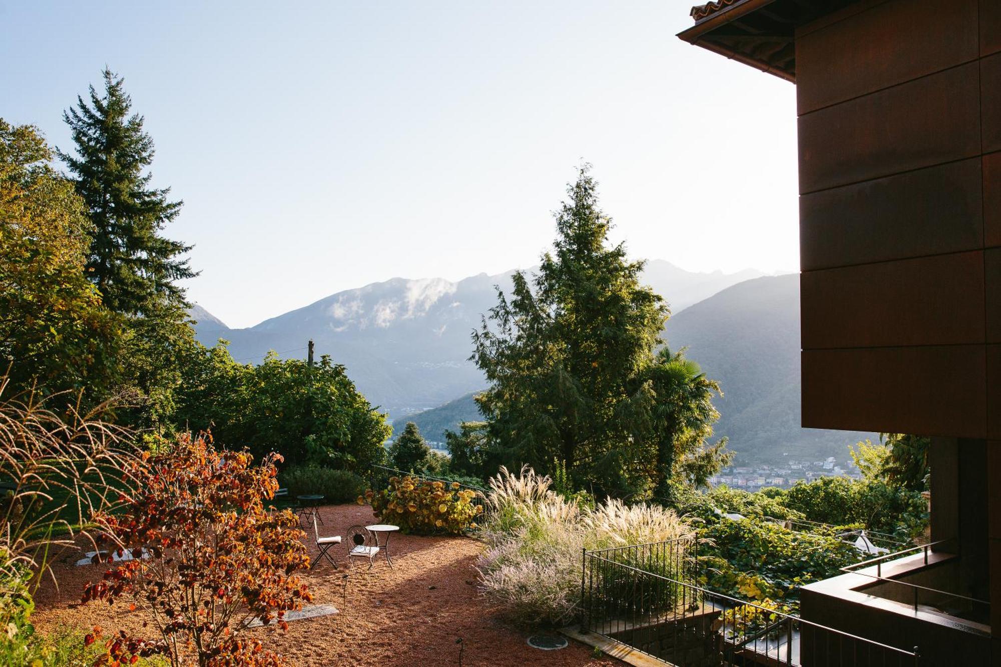 Relais Castello Di Morcote Hotel Exterior photo
